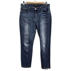 Judy Blue Relaxed Fit Mid Rise Frayed Pocket Jeans Women’s 32 (JB82103 MD)